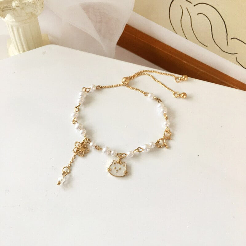 Kawaii Kitty Charm Bracelet